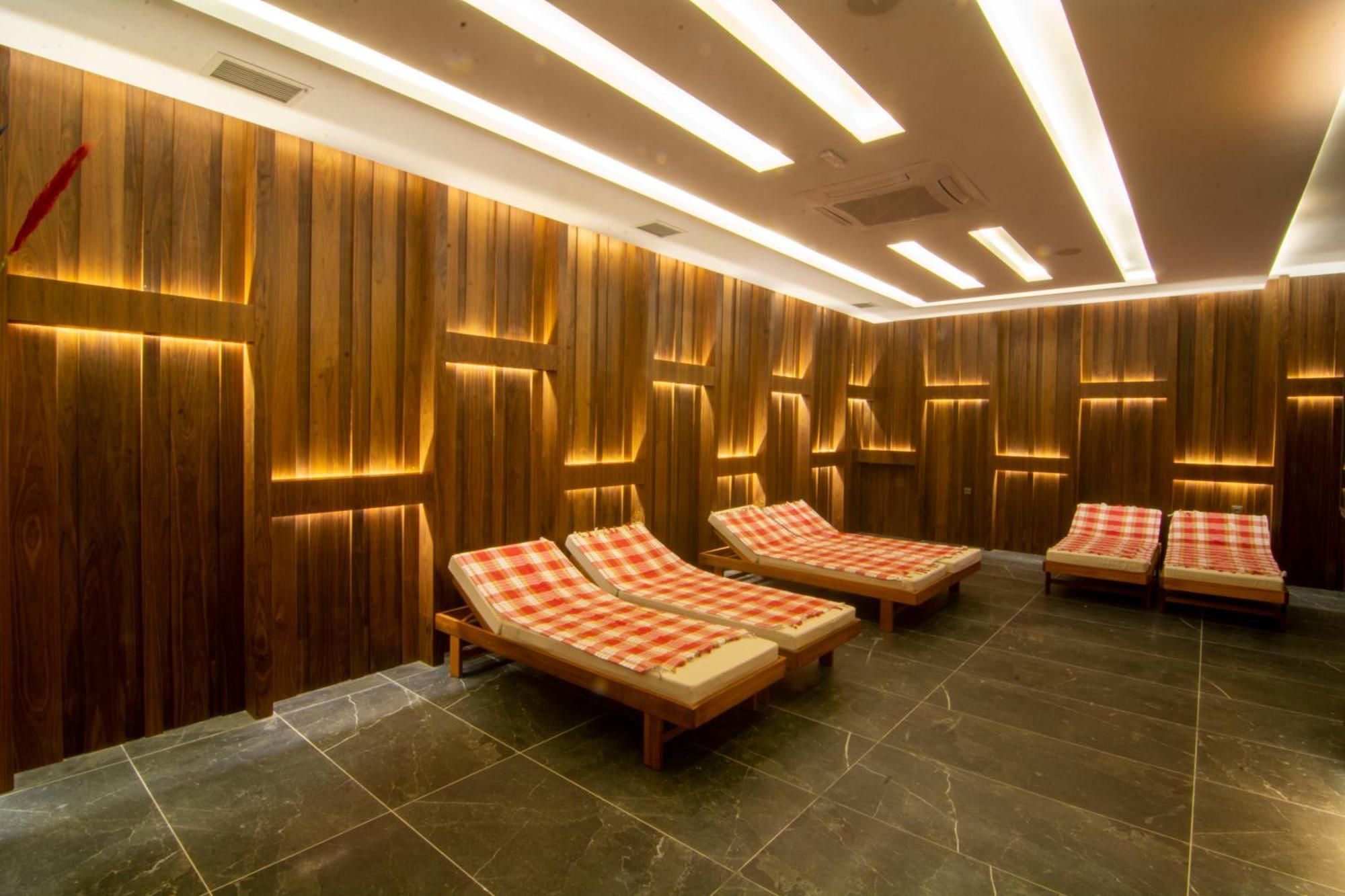 Porto Amore Club Hotel (Adults Only) Alanya Exterior photo